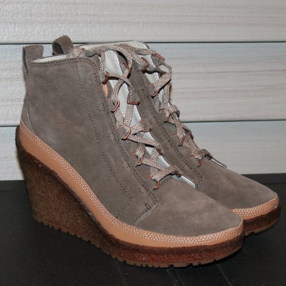 MERRELL TREMBLANT SUEDE LACE UP WEDGE BOOT 9 Woman's Outdoor Bootie Stone - Picture 1 of 7
